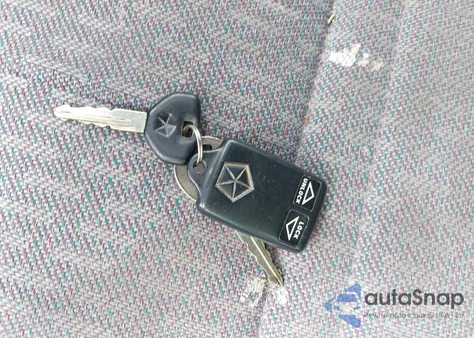 1998 Jeep Cherokee Classic/Limited/Sport from USA, damaged, VIN 1J4FJ68S0WL117837